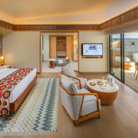 Kuda Villingili Maldives Hotel Thulusdhoo Exterior photo