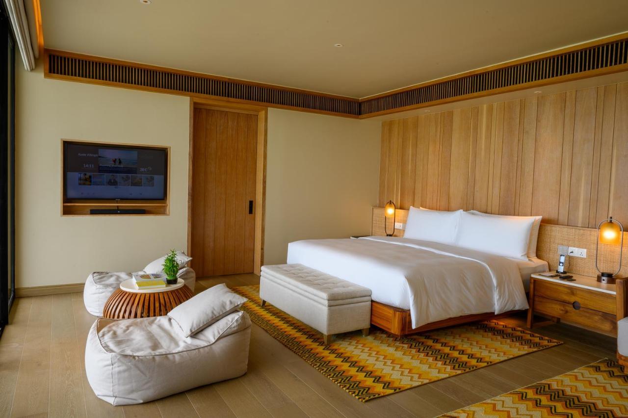 Resort Kuda Villingili Maldives 5*